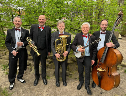 So., 30.08.26 | 11.00 | Pluto’s Swing and Dixie Five | 22 €